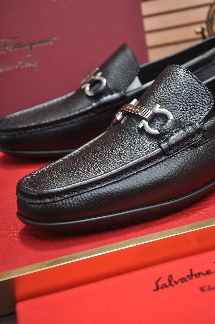 Men's men's shoes 💰520💶[Ferragamo/Ferragamo] (high-end Niuli) New 🍀 Ferragamo* - top version Ferragamo's classic formal leather shoes! Made of imported original cowhide, the inner top layer is comfortable cowhide lining! Original wear-resistant rubber outsole! High quality products! Code number 38-44!